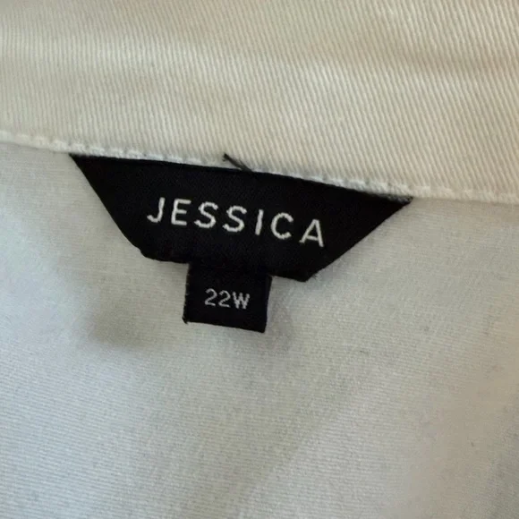 Women’s Plus Size Jessica White Jacket (size 22W) 🤍 - Picture 3 of 5